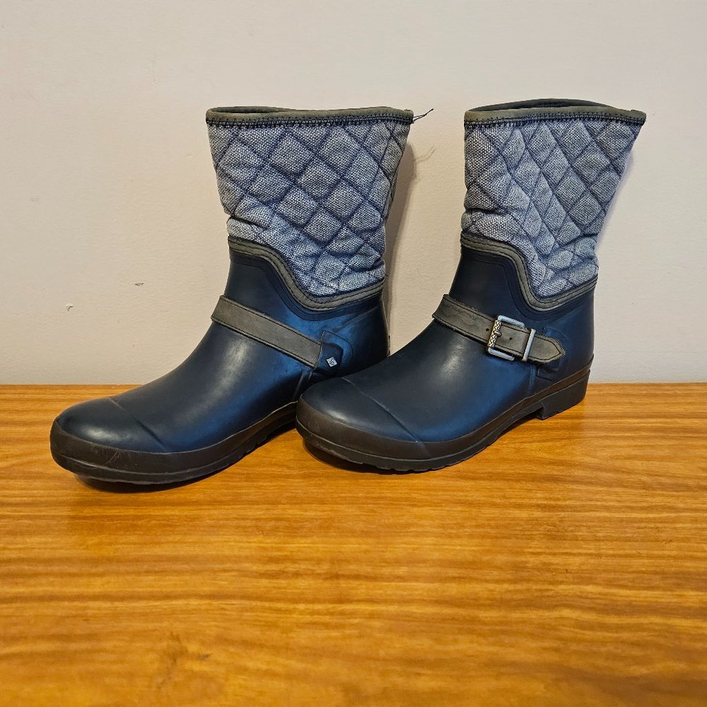 Sperry Blue Denim Quilted Duck Boot Size 9  Slip On Rubber Bottom